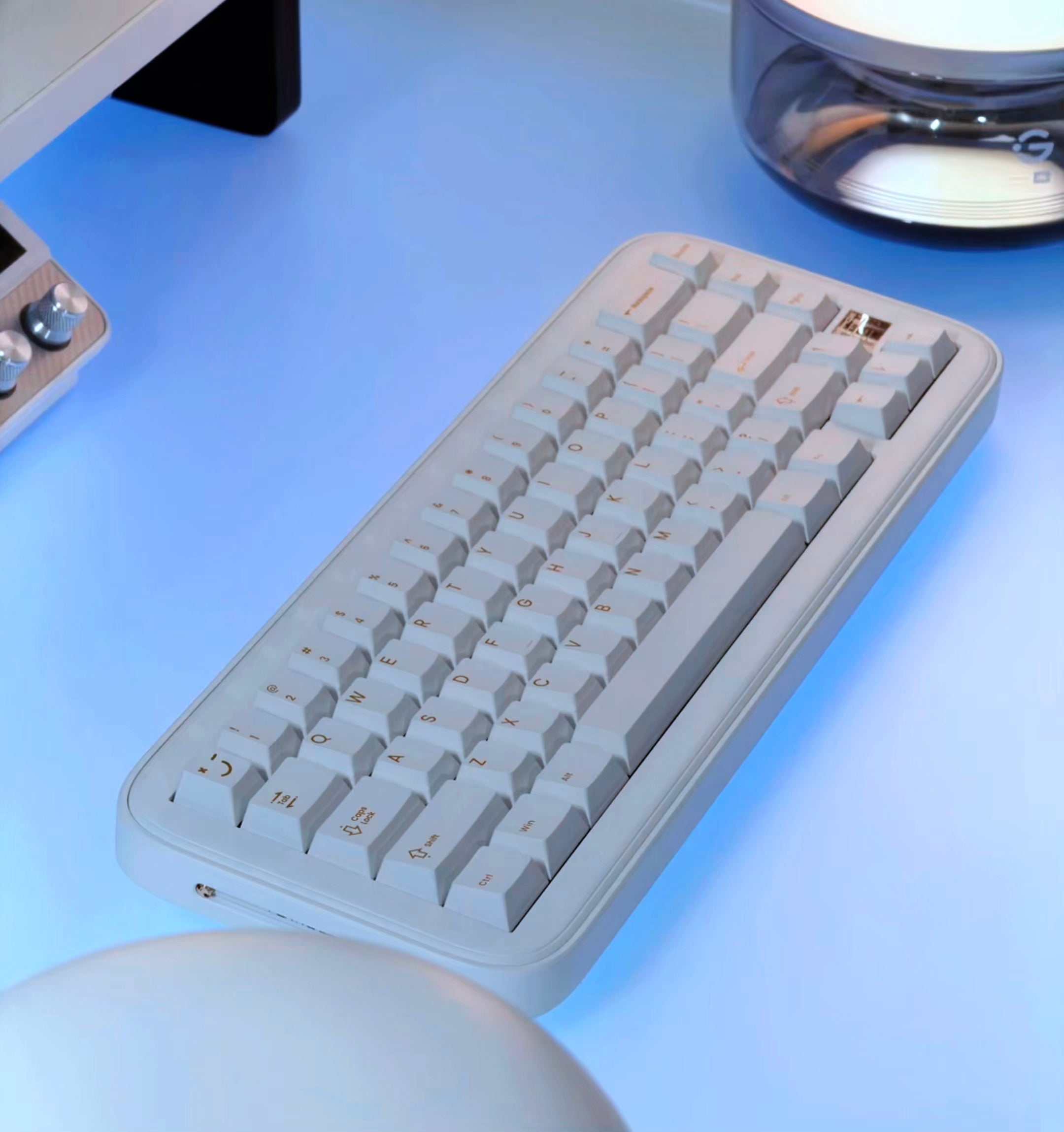 Spacetime 65 – Wireless Mechanical Keyboard